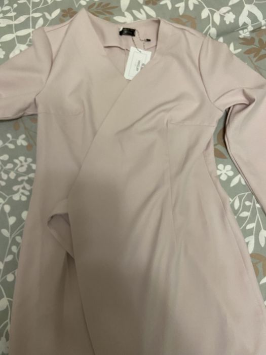 Нежное, Платье на запах.