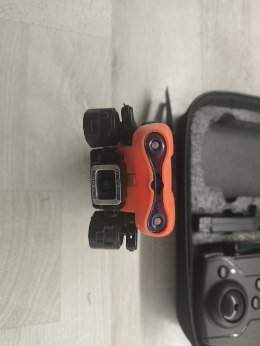 Квадрокоптер дитячий.