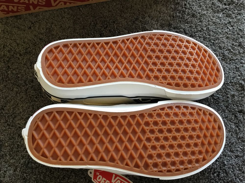 Tenisówki Vans nowe