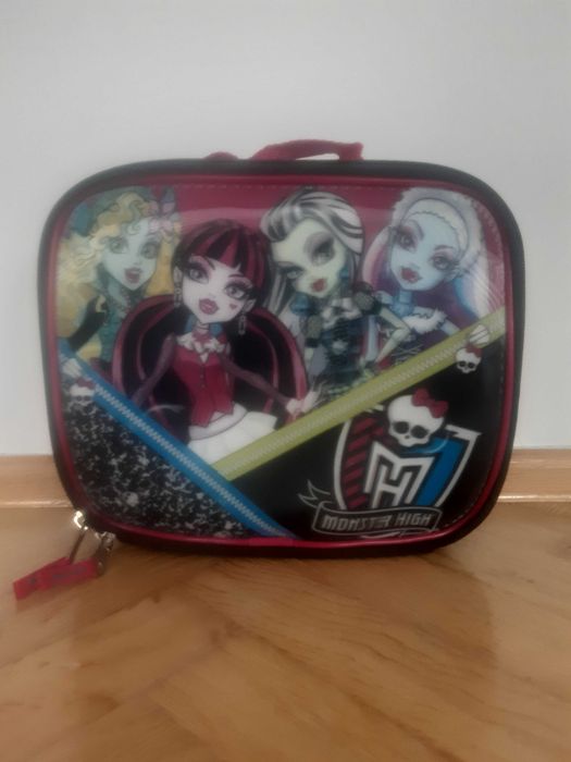 Pojemnik termoizolacyjny  monster high. Nowy