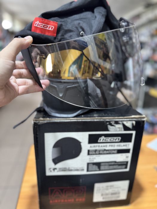 Шолом Icon Airframe PRO