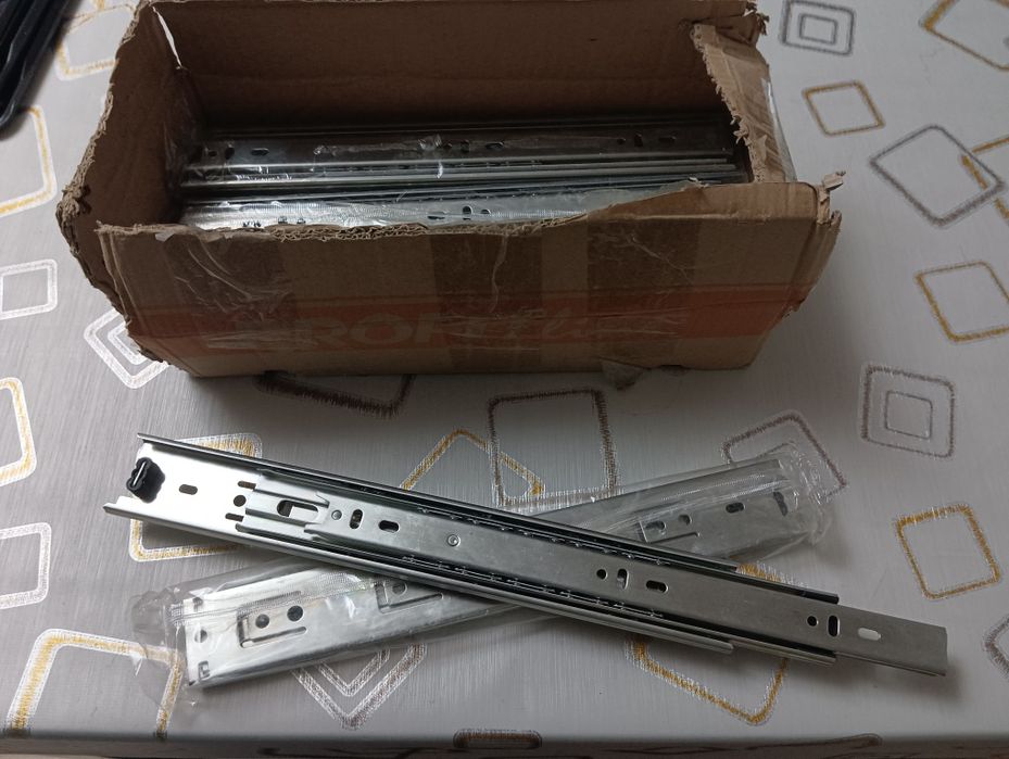 Prowadnica kulowa H-45 L-300