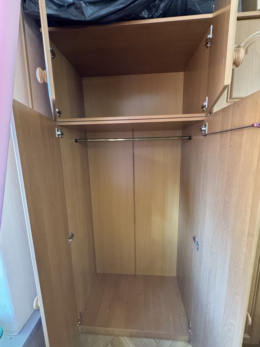 Komplet mebli/mebloscianka + szafy