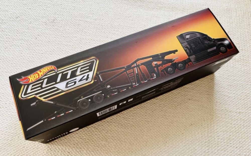Hot Wheels Freightliner Cascadia Elite 65 RLC mattel
