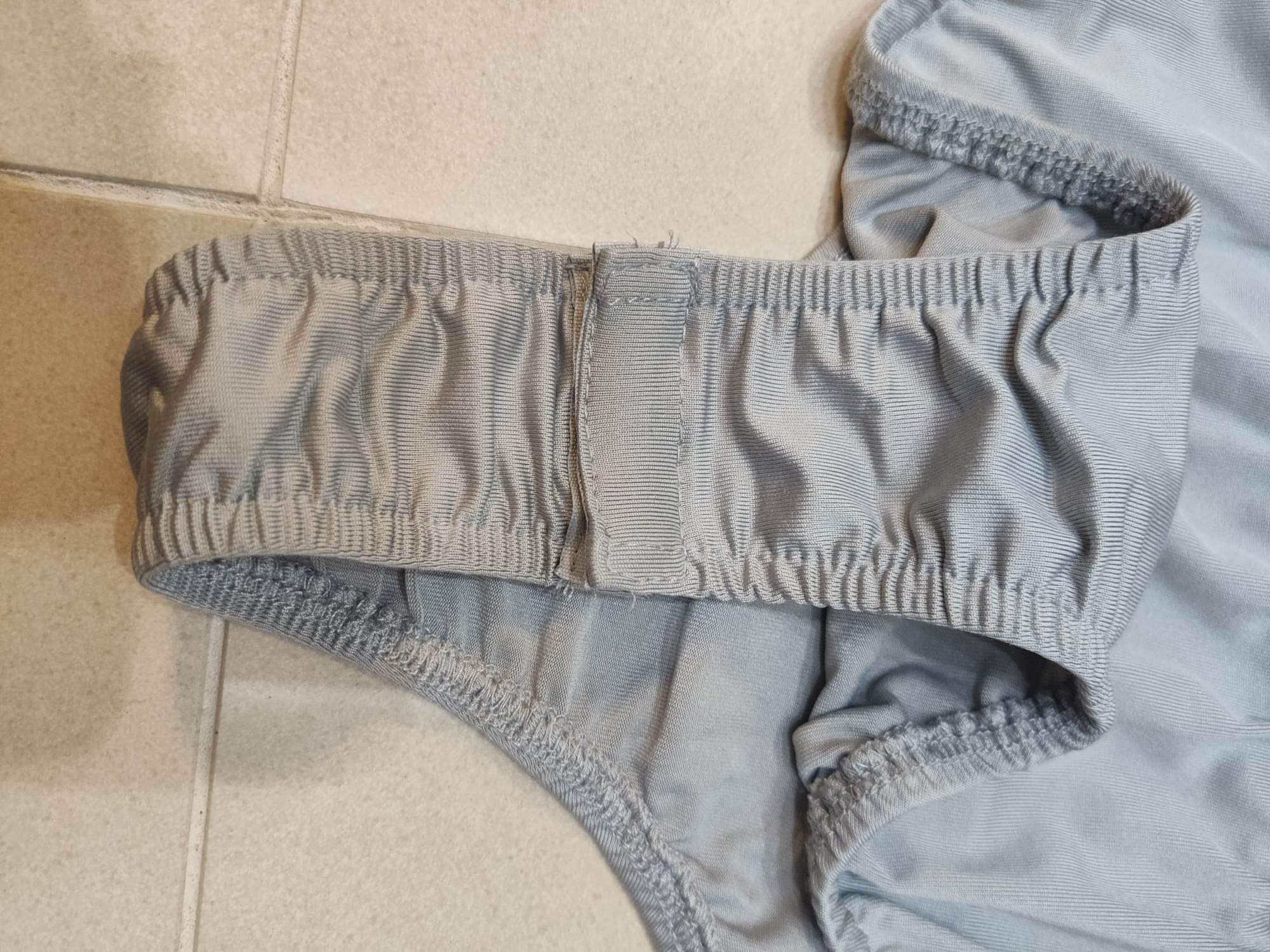 Body bluzka w kwiaty elegancka rozm. 36 S