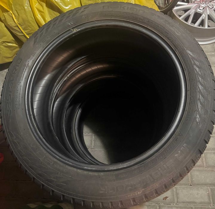 Zimowe opony Nokian WR Snowprof 225/50/R18 rocznik 37/2020