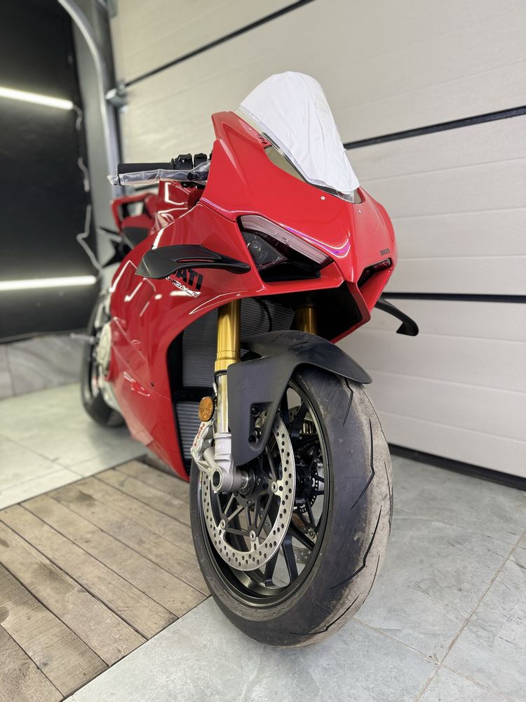 Ducati panigale v4s новий без пробігу