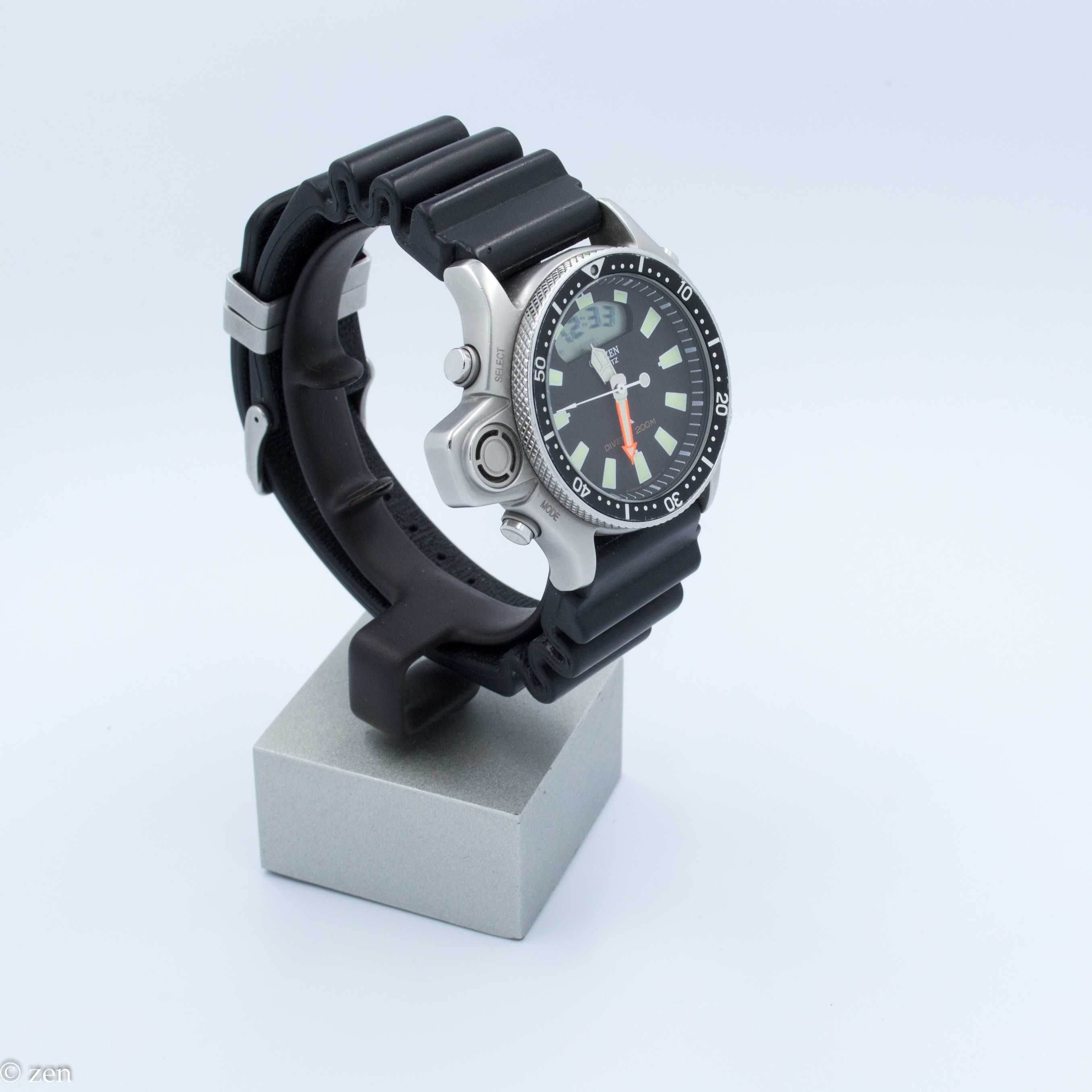 Zegarek męski Citizen Promaster Diver's Aqualand JP2000-08E