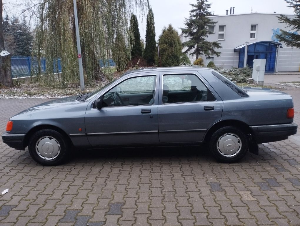 Ford Sierra 2.0 OHC zabytek