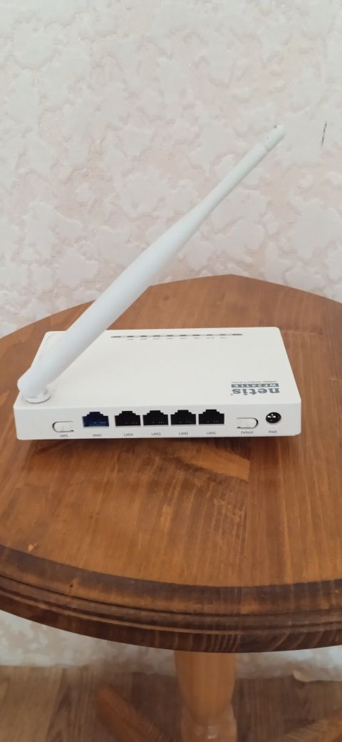 Високоякісний бездротовий маршрутизатор Netis