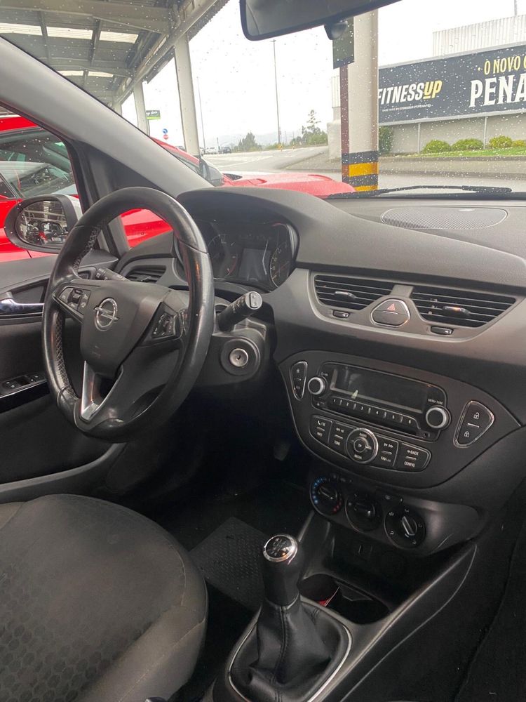 Opel corsa.