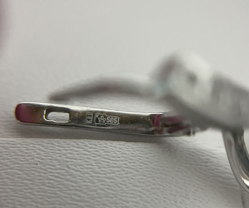 Золотые серьги с бриллиантами и топазами, Кюз