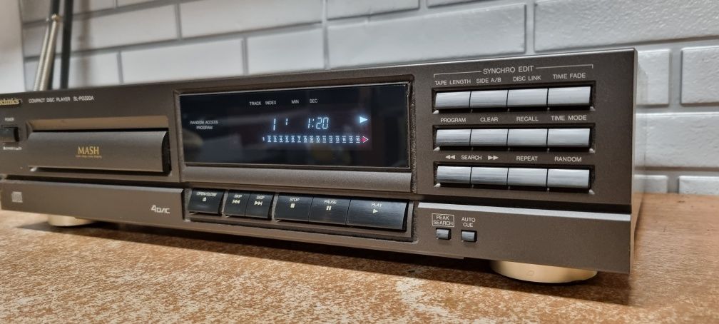 Odtwarzacz cd player TECHNICS sl-pg320a