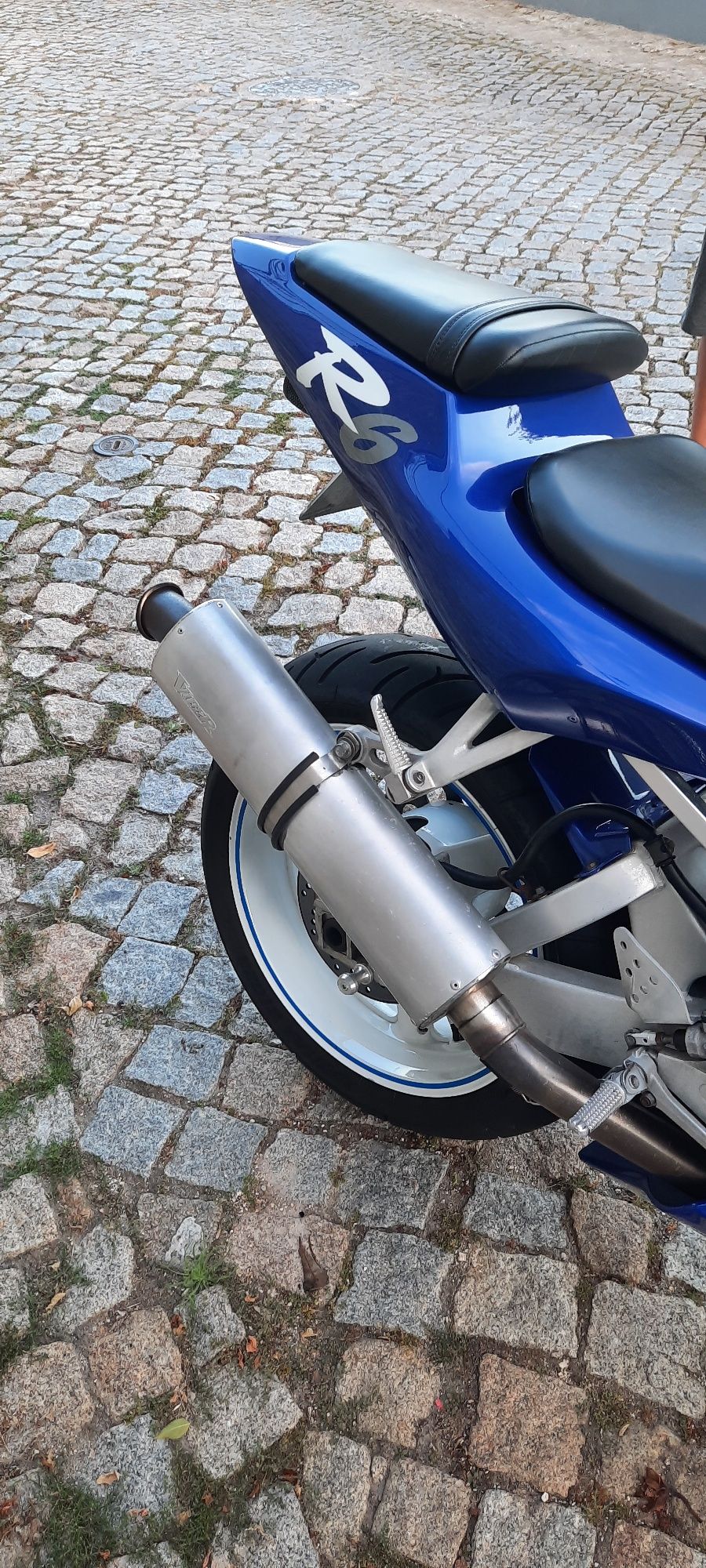 Vendo ou troco yamaha r6 de 99