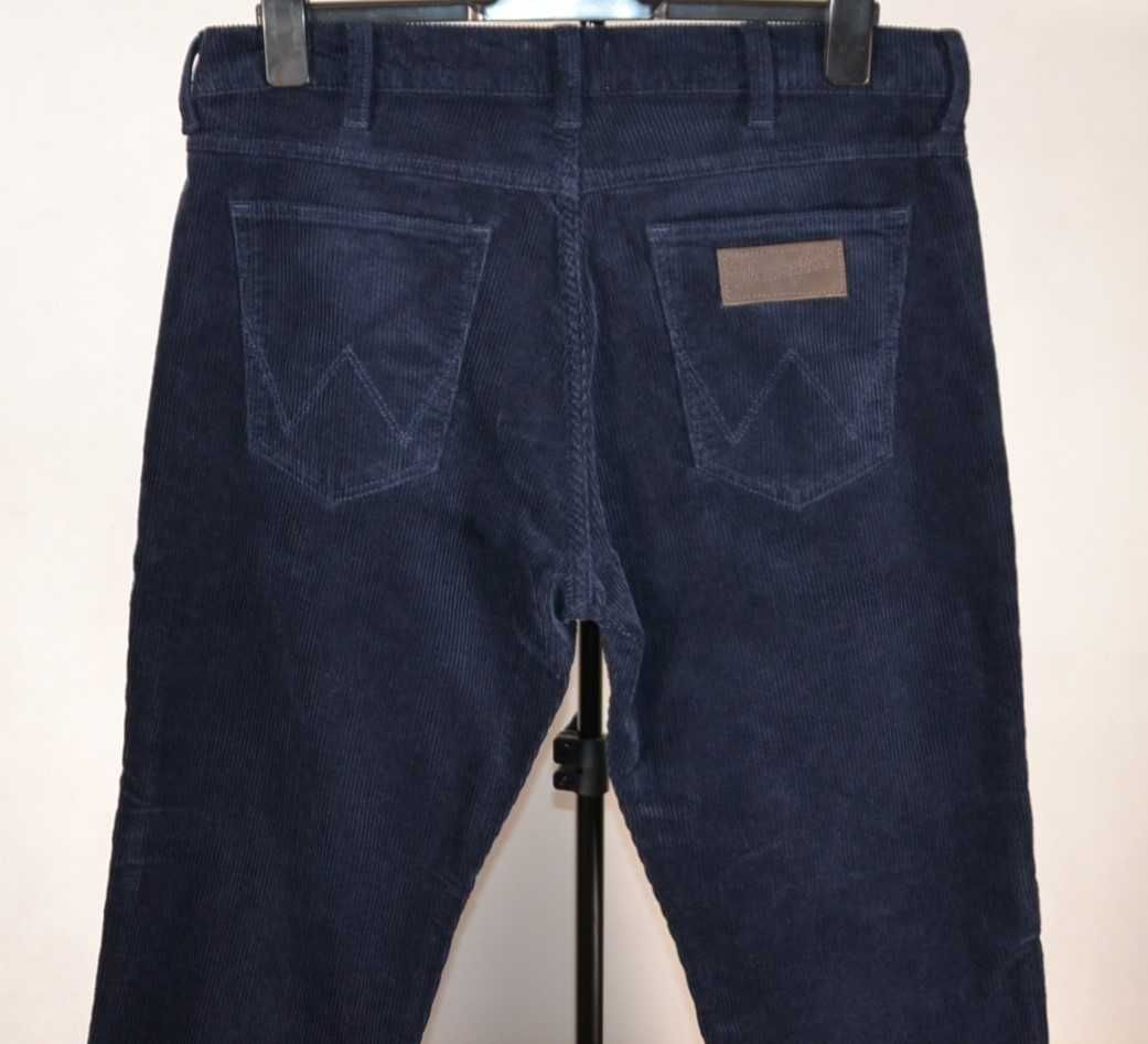 WRANGLER Greensboro 803 Sztruksy Spodnie Męskie W34 L30 Super Stan