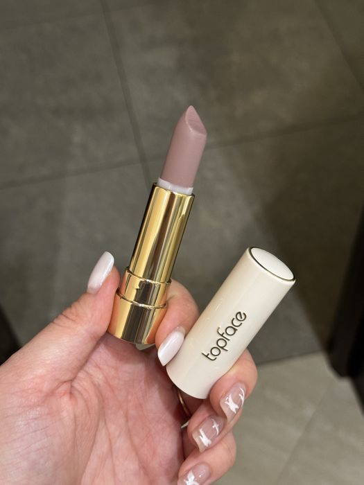 Помада TopFace віддтінок 004 з олівцем