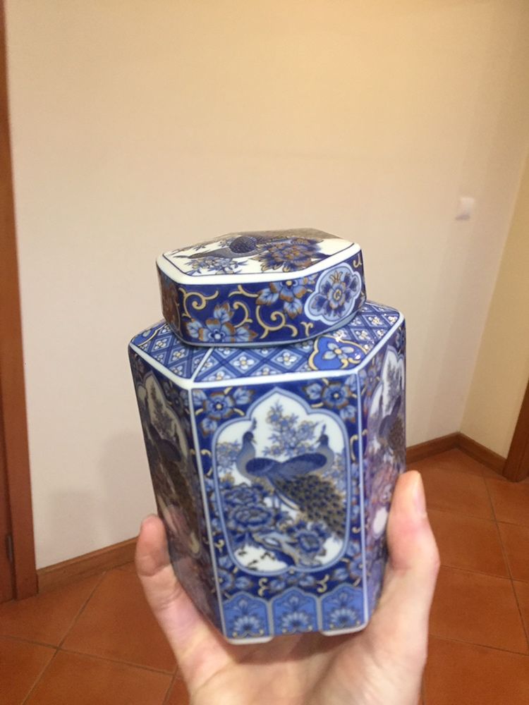 Porcelanas EIUVA - japan, Blue Peacock