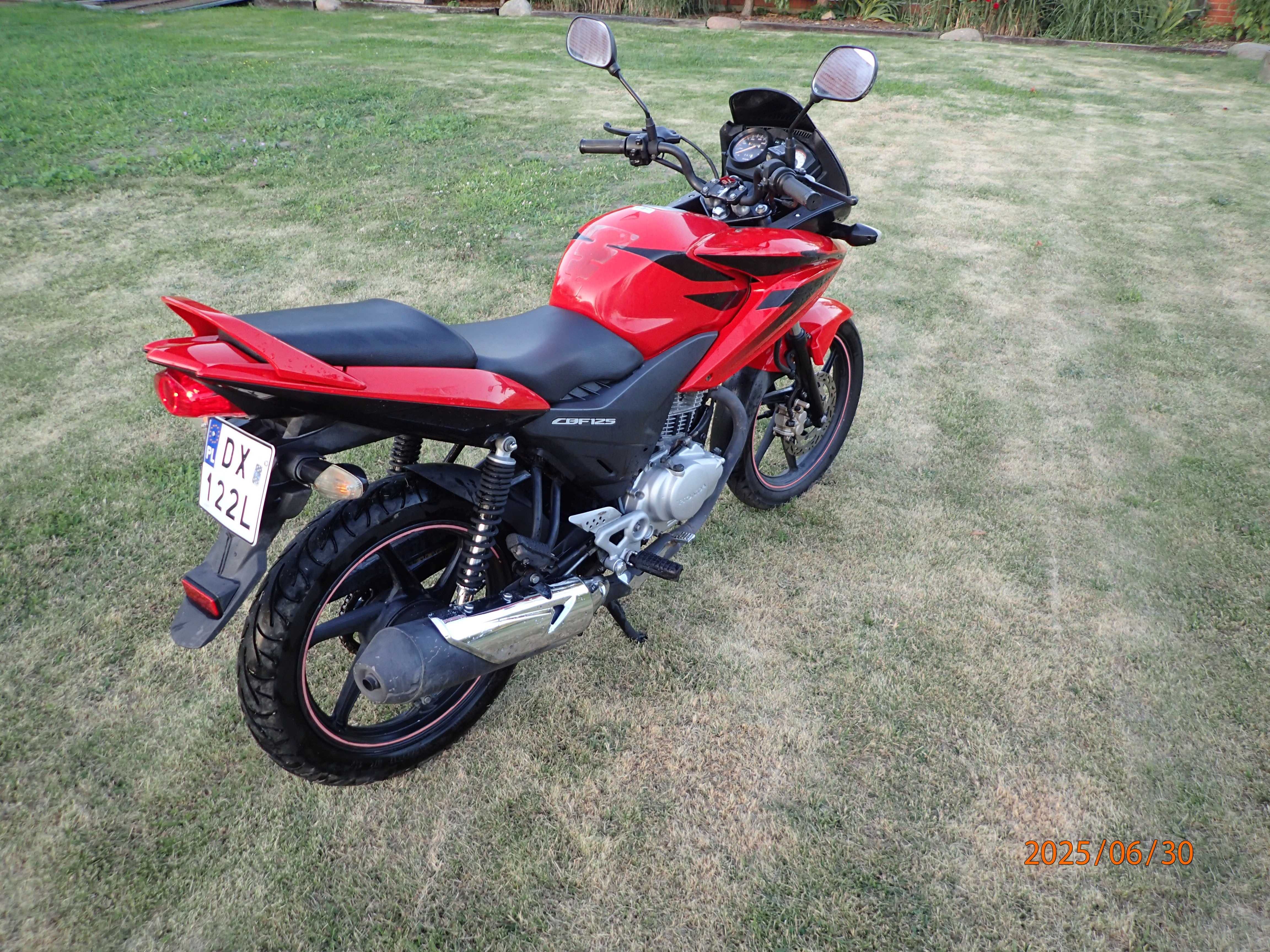 Motocykl Honda CBF 125 M