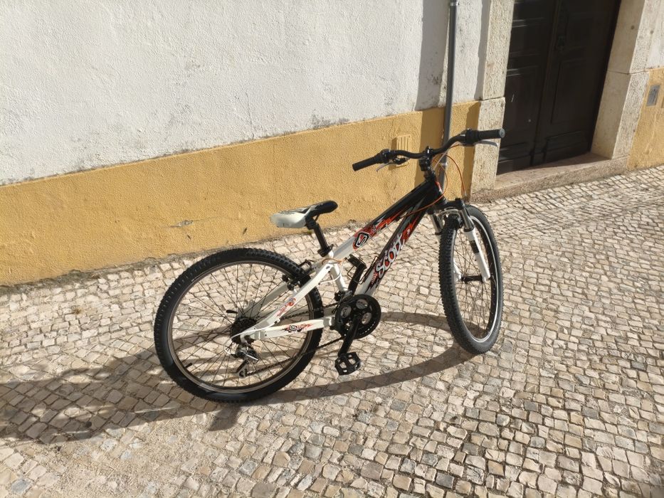 Bicicleta Scott de criança
