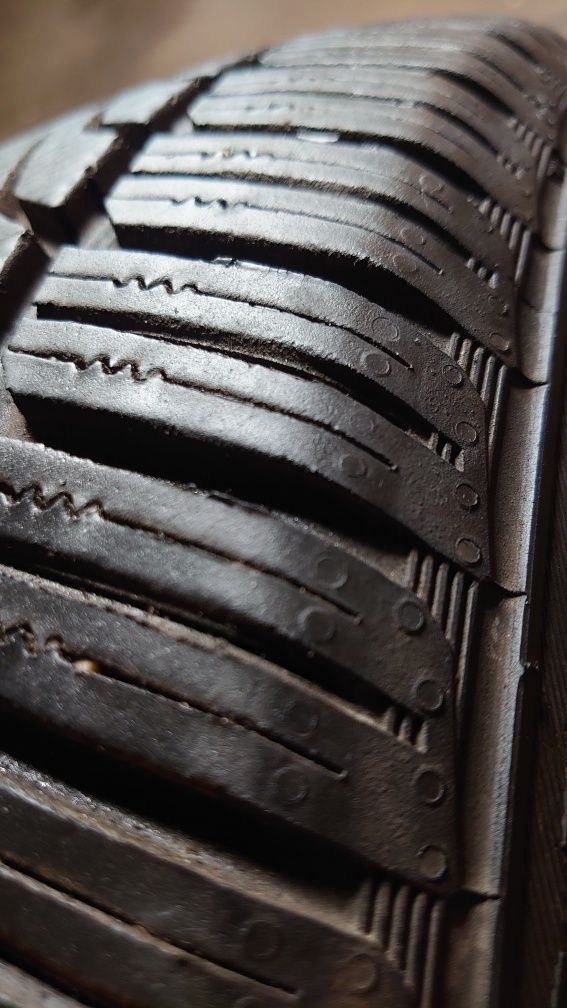 Зимние шины Semperit Speed-Grip 2 225/55 r16 225 55 16 комплект
