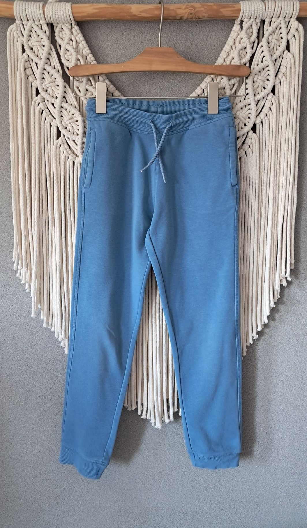 C&A dresowe niebieskie spodnie R 134