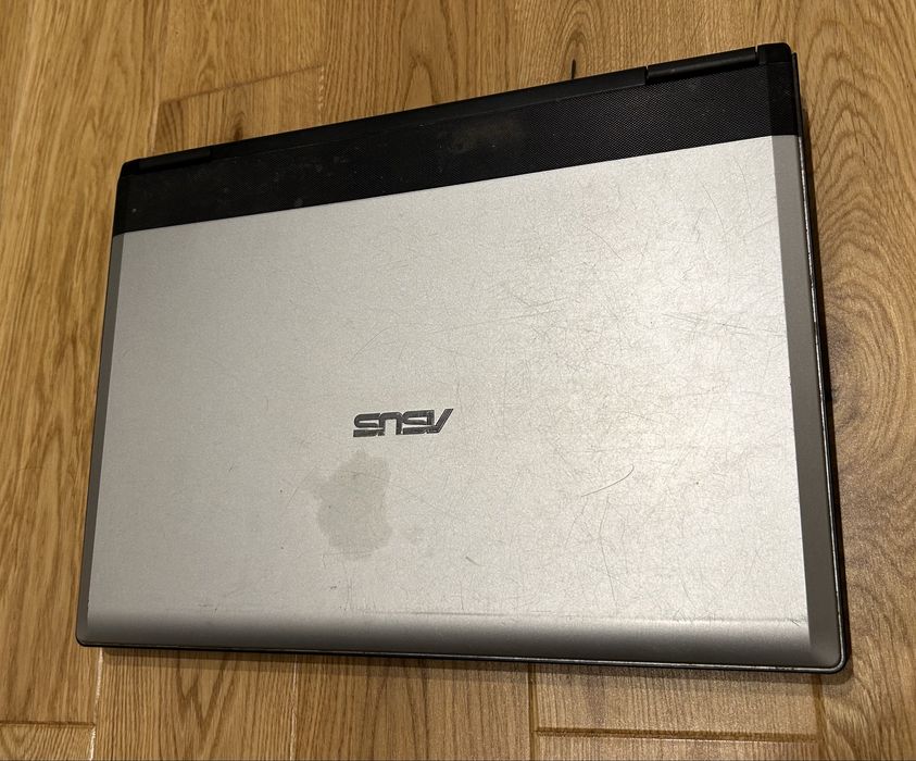 Laptop Asus X70F