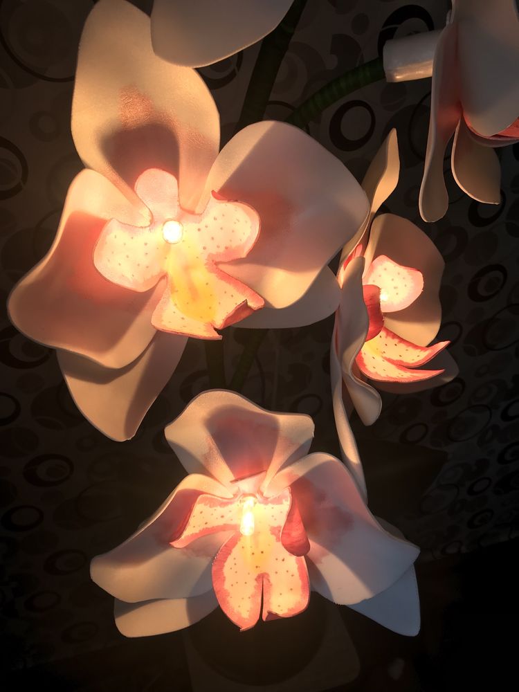 Светильник Орхидея. Цена 2300грн. Ручная работа.