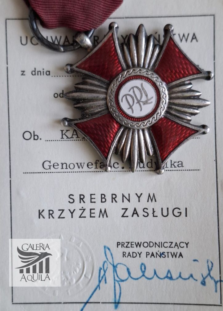 Srebrny Krzyż Zasługi + dokument (nadanie dla kobiety)