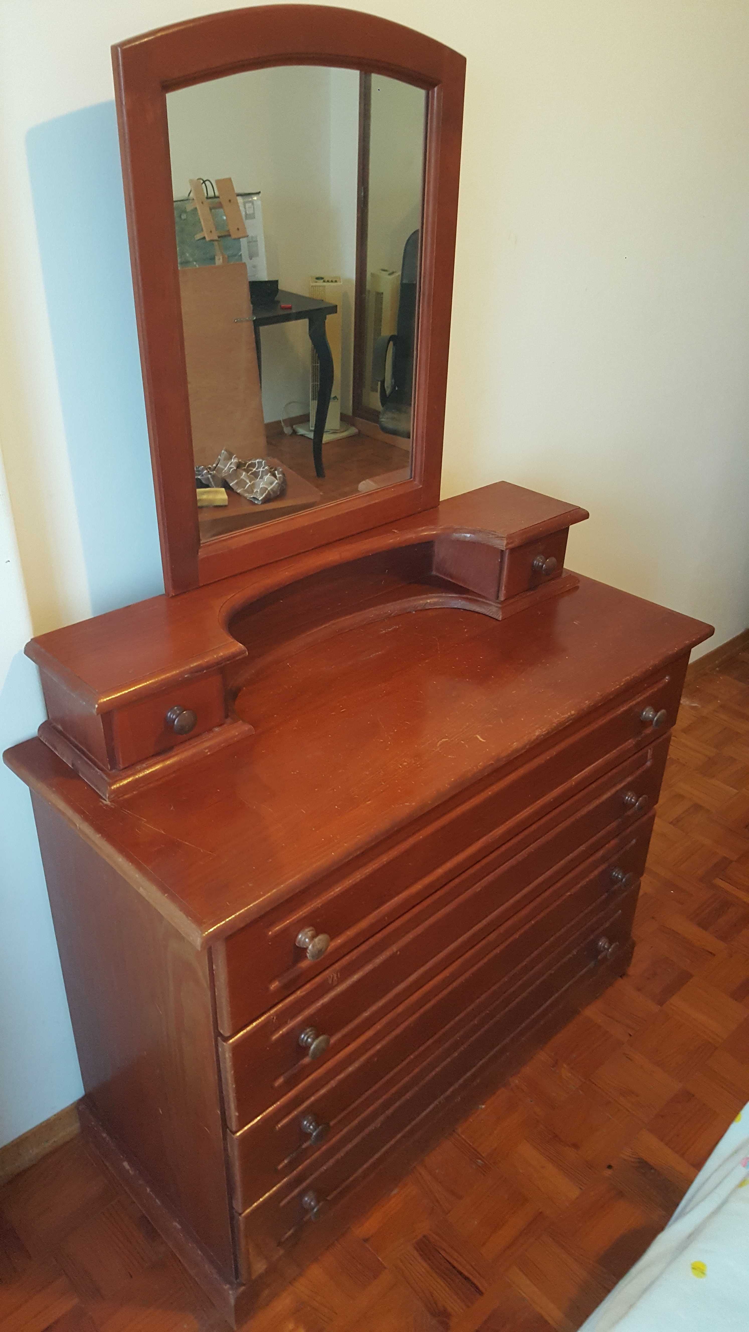 Quarto mobilia completa em madeira carvalho clara bom estado