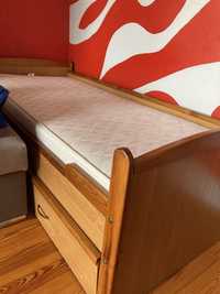 Łóżko rozkladane z materacem