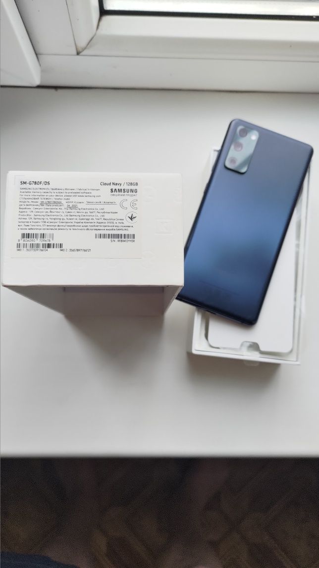 Samsung S20Fe офіціал 6/128 без втручань