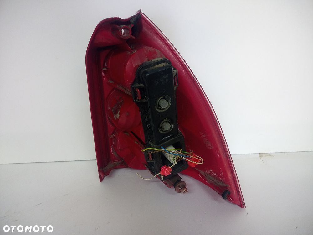 lampa lewy lewa tył peugeot 307 sw kombi