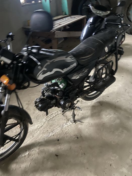 Продам мотоцикл альфа 125куб