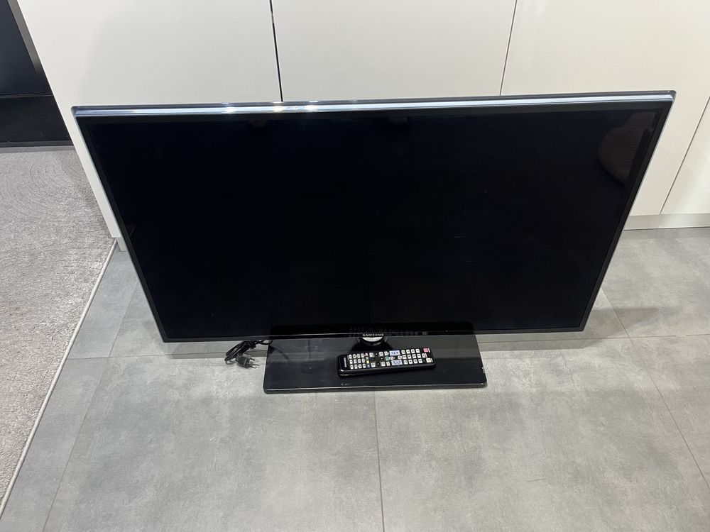 Tv samsung ue40d6500