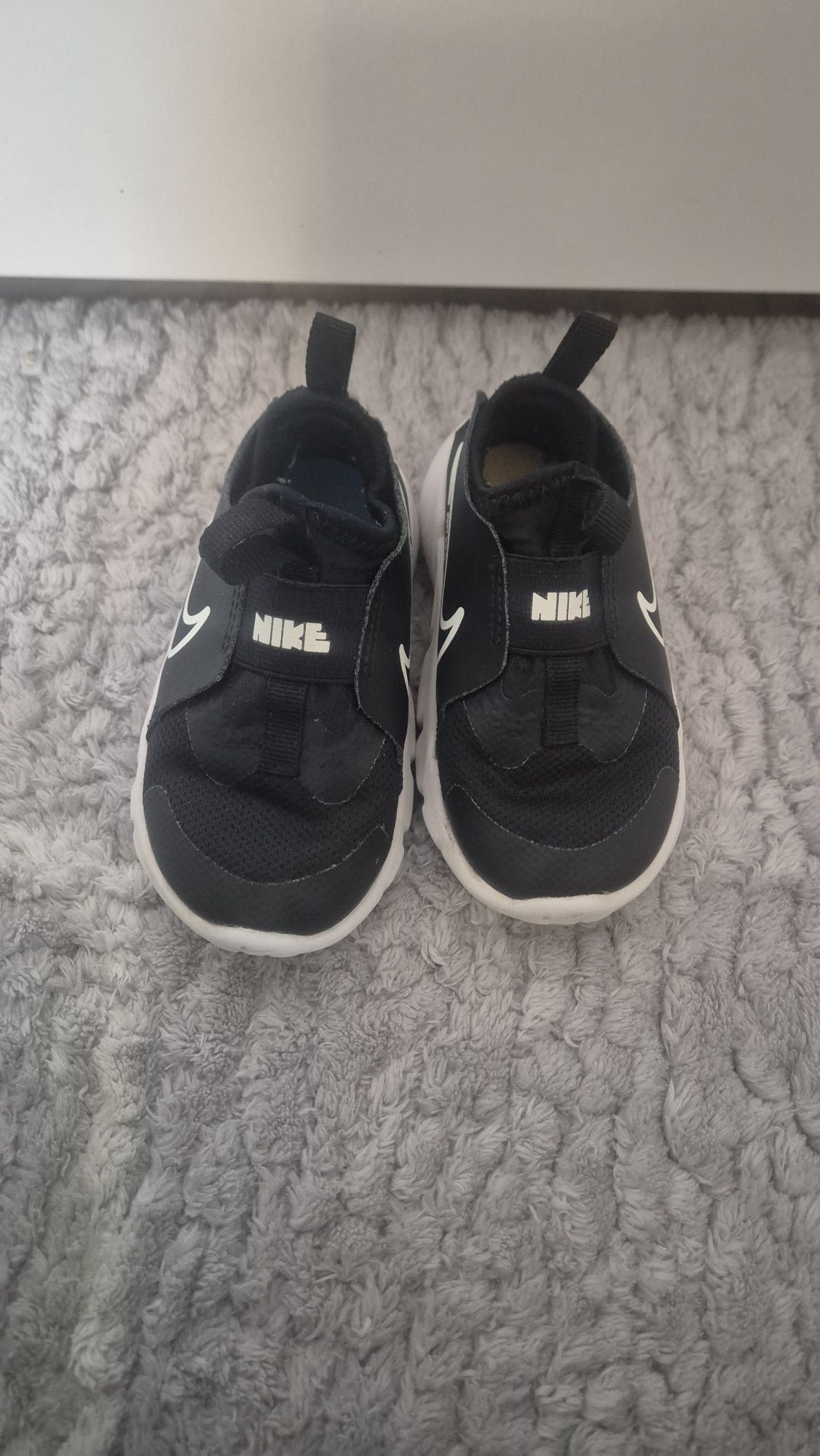 Buty Nike Flex Runner 23.5