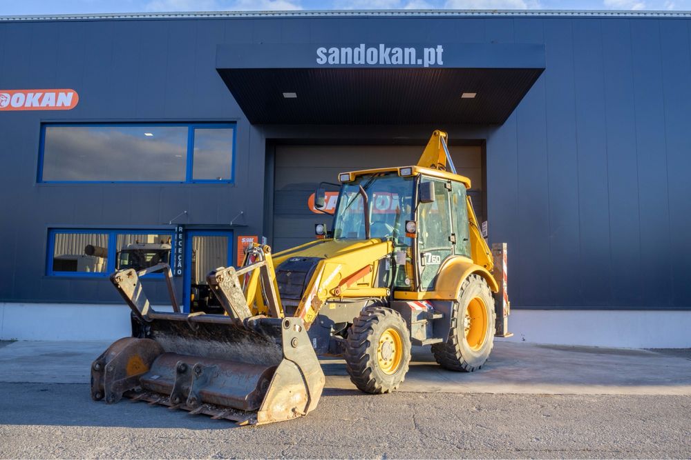 Retro escavadora Fermec 760