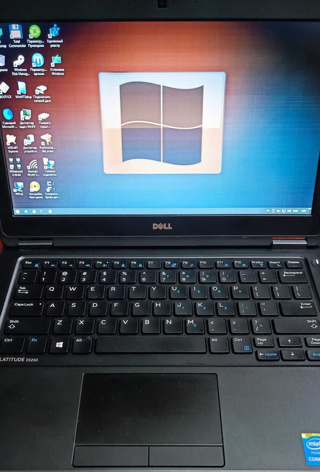 Ноутбук ультрабук Dell Latitude e5250 i7 5600 без диска и батареи