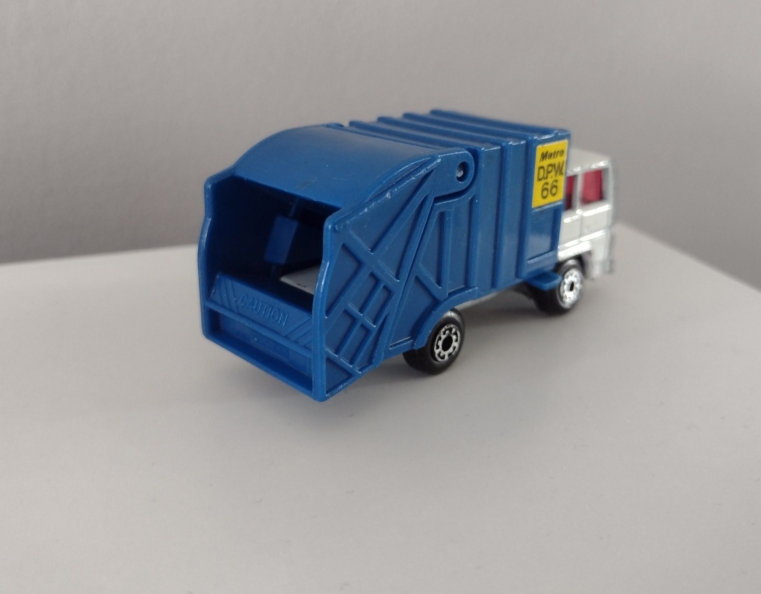 Matchbox - Refuse Truck stary resorak