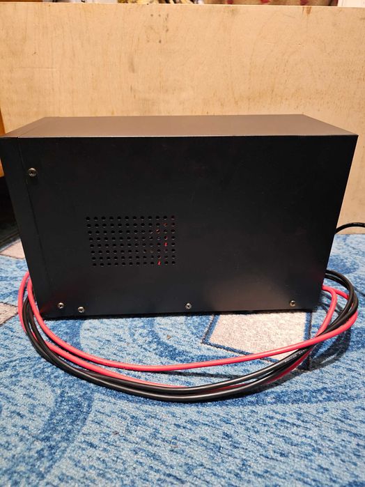 ДБЖ ИБП LogicPower LPY-B-PSW-800VA (560ват) Правильная синусоида