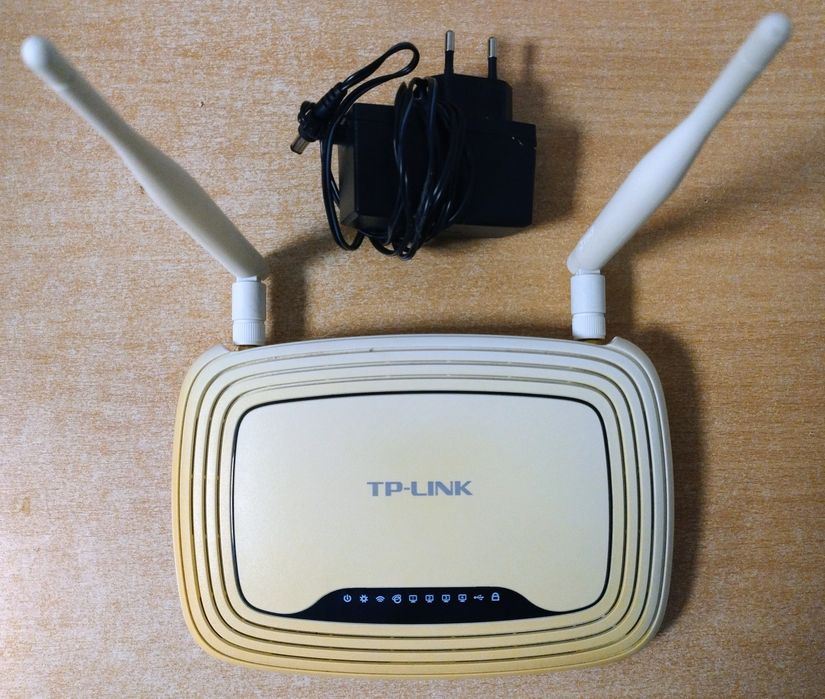 router TP-LINK TL-WR842ND