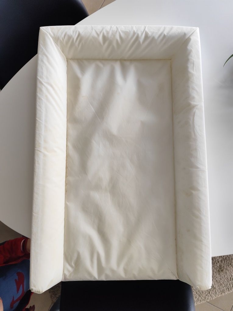 Colchão IKEA vadra muda fraldas + capa