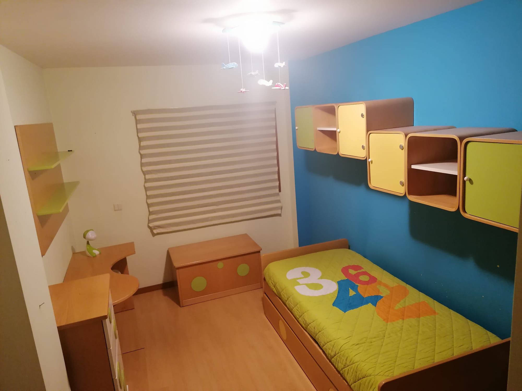 Conjunto de quarto infantil