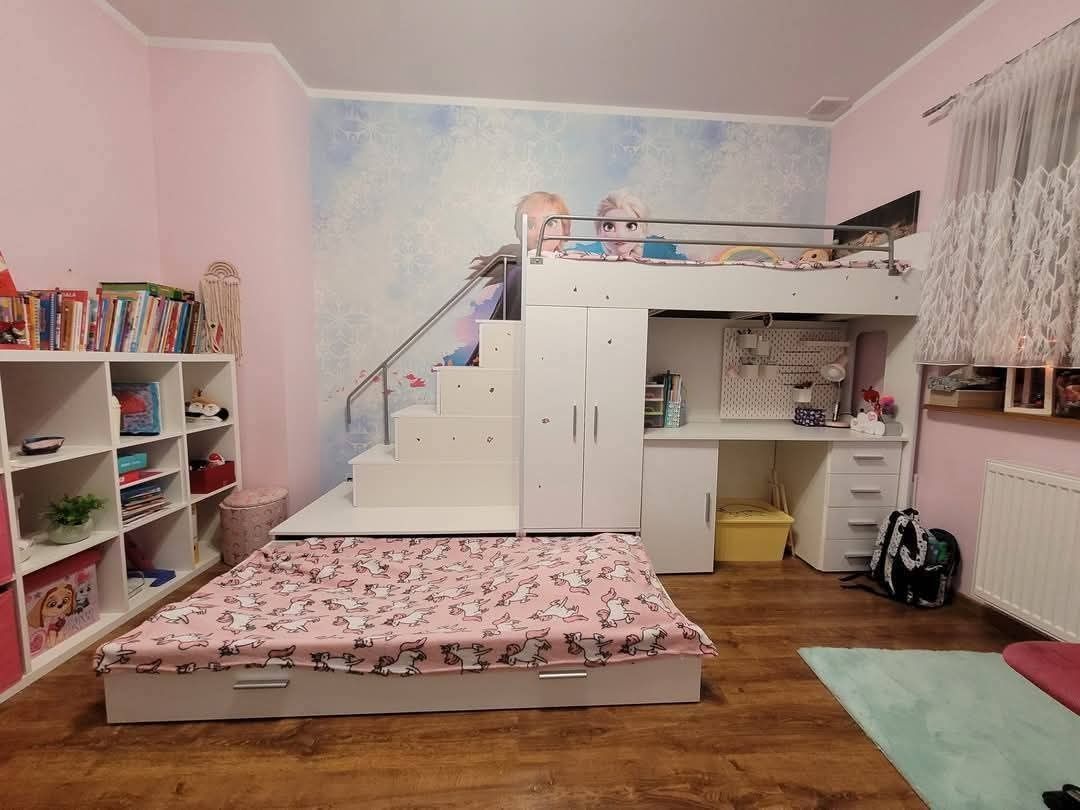 łóżko piętrowe biurko