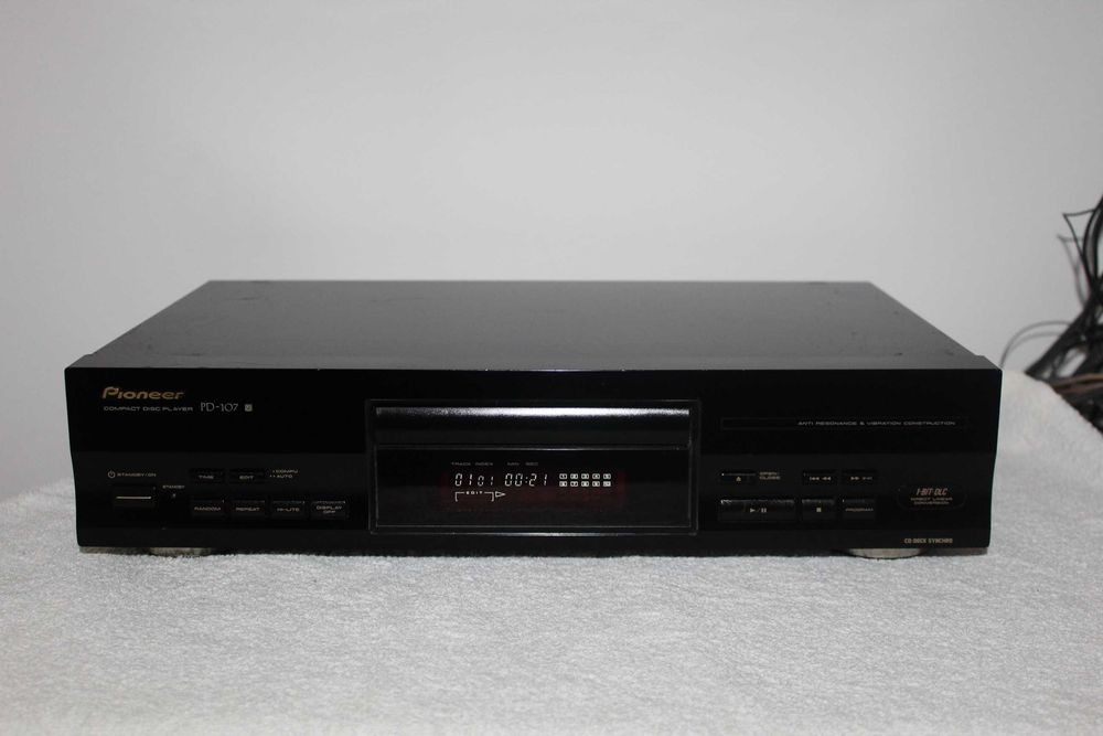 PIONEER PD-107 Odtwarzacz płyt CD segment stereo optyk Wysyłka