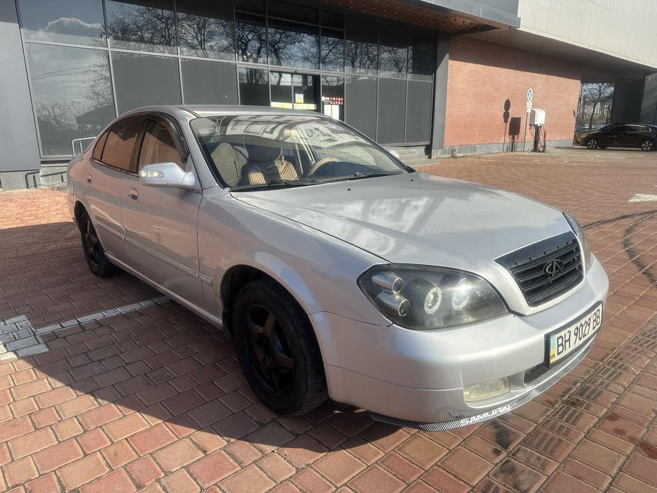 Продам чери заводится троит