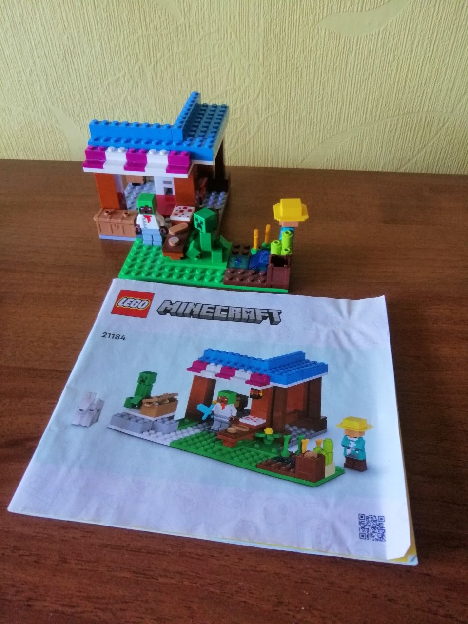 Lego Minecraft piekarnia 21184