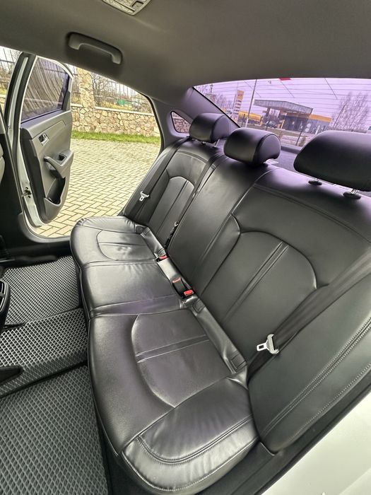 Продам Hyundai Sonata LF Comfort 2014 2.0 LPI (Газ)