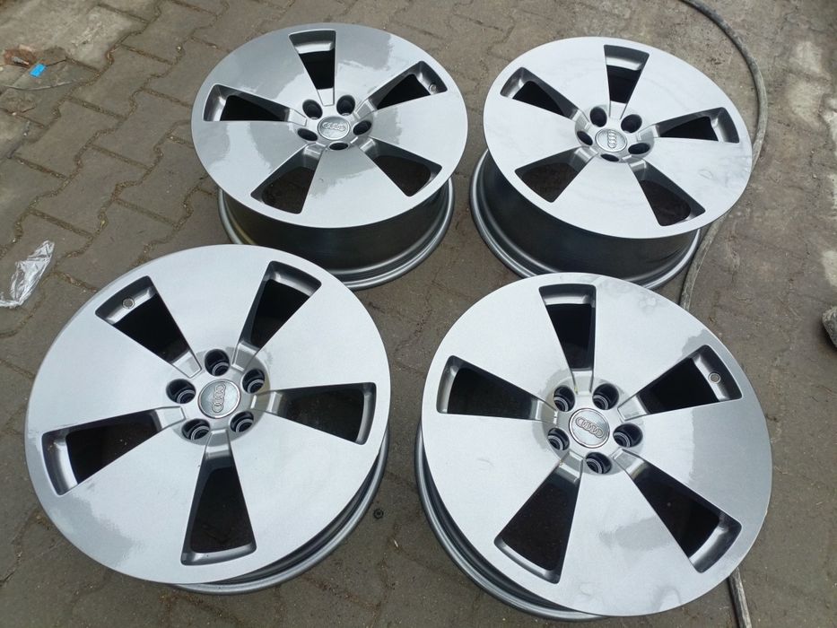 Felgi aluminiowe oryginalne Audi 5x112 et34 8jx19 et34