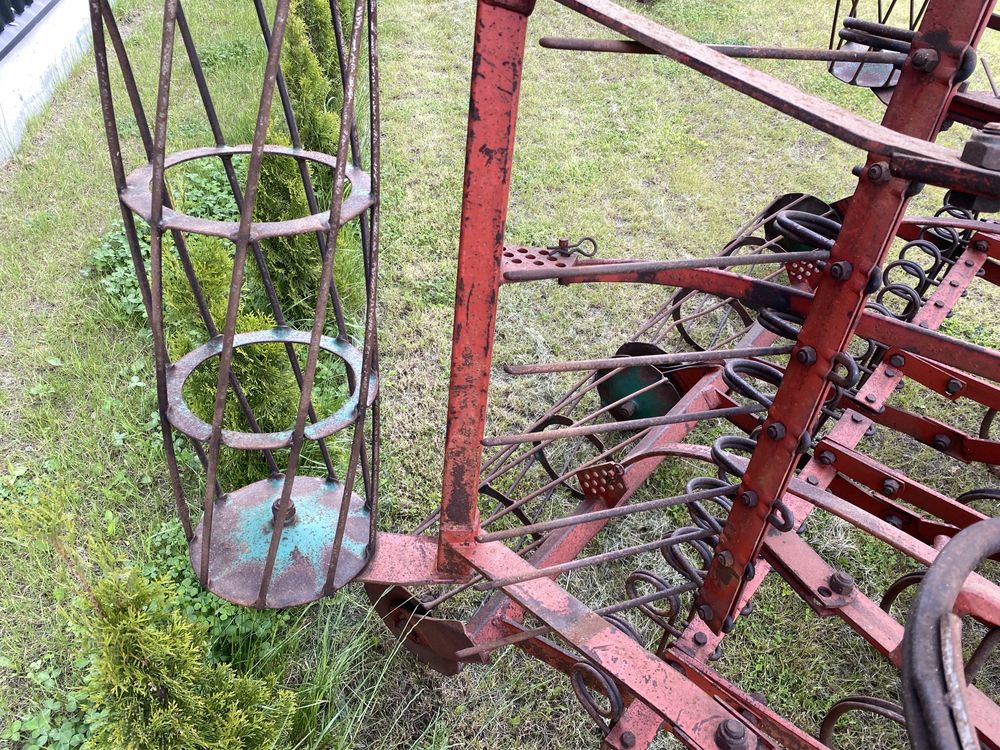 Agregat uprawowy KVERNELAND 5,40 metrów - przedsiewny z wałkiem