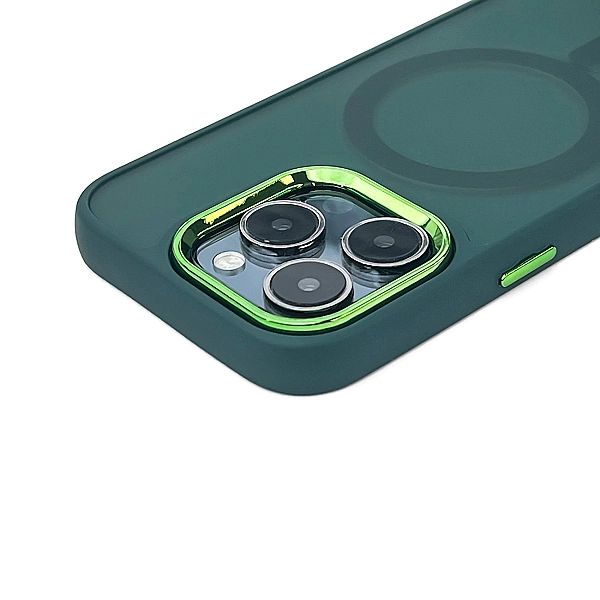 Etui Magnetic Collection MagSafe na iPhone 16 Pro Max - ciemnozielone